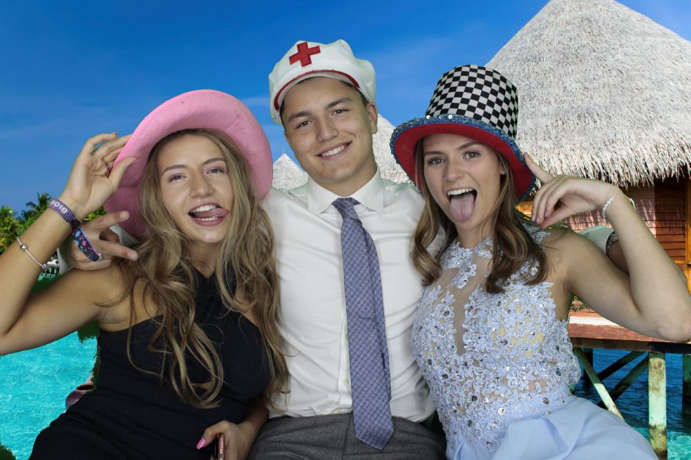 Silvermere Notre Dame  | View more photos from the event at gallery.myphotoboothexperience.co.uk/u/MyPhotoBoothExperienceLtd/Silvermere-Notre-Dame